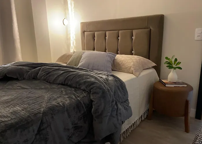 Apto Novo, 2 Quartos A 5Min Da Vila Germanica, Com Ar E Garagem