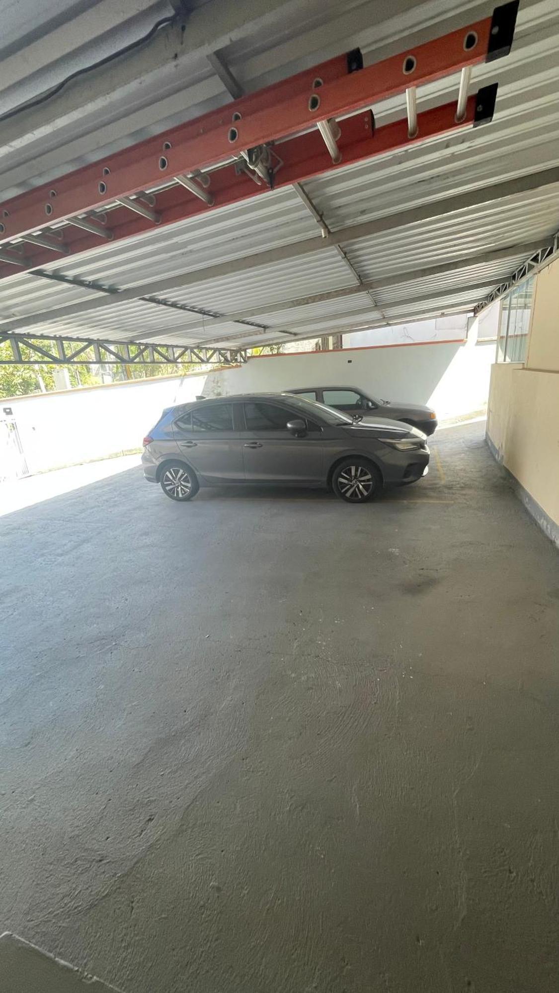 Apartment Apto Novo, 2 Quartos A 5min Da Germanica, Com Ar E Garagem *